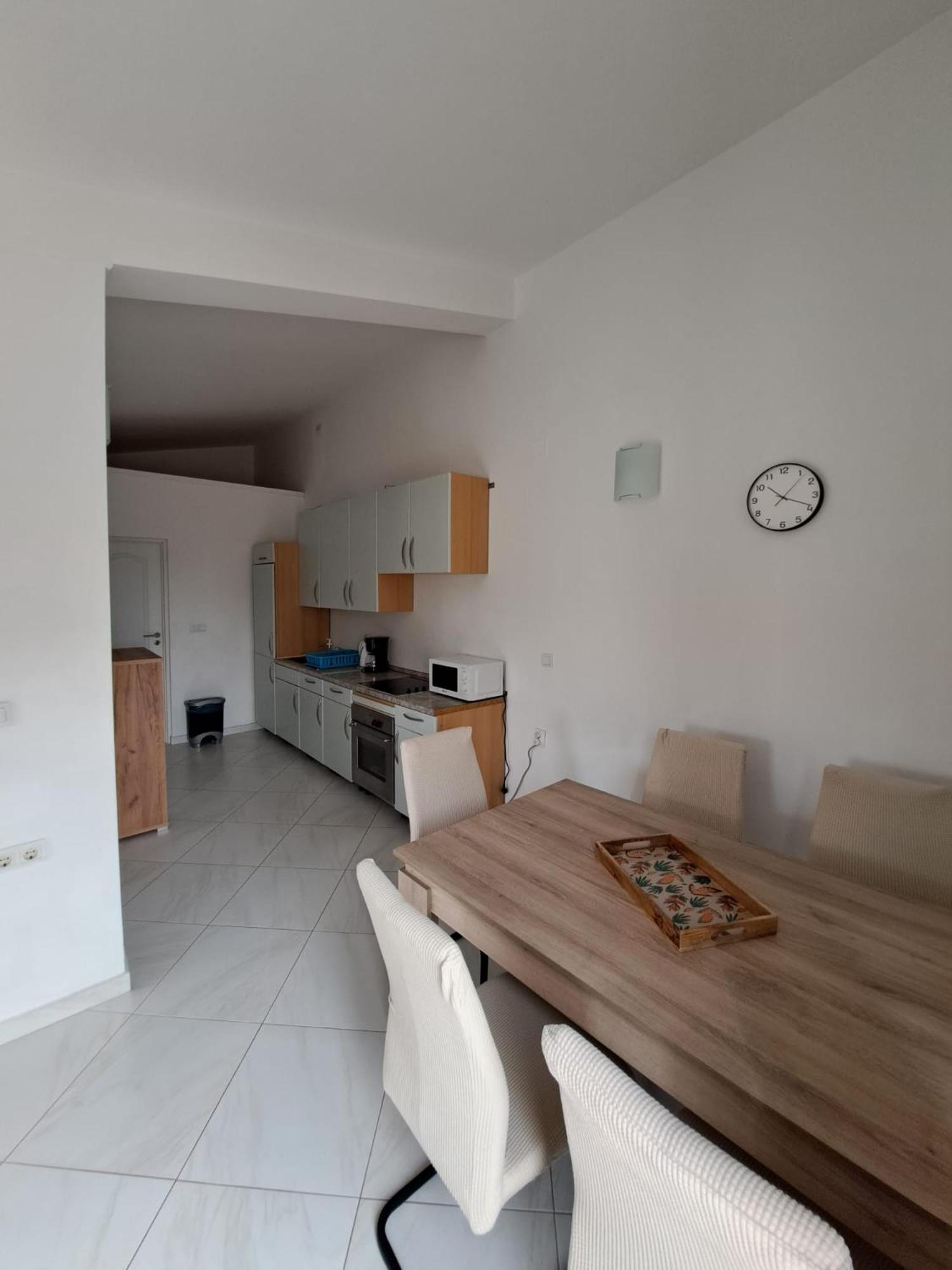 Apartments Maretic Mandre Bagian luar foto